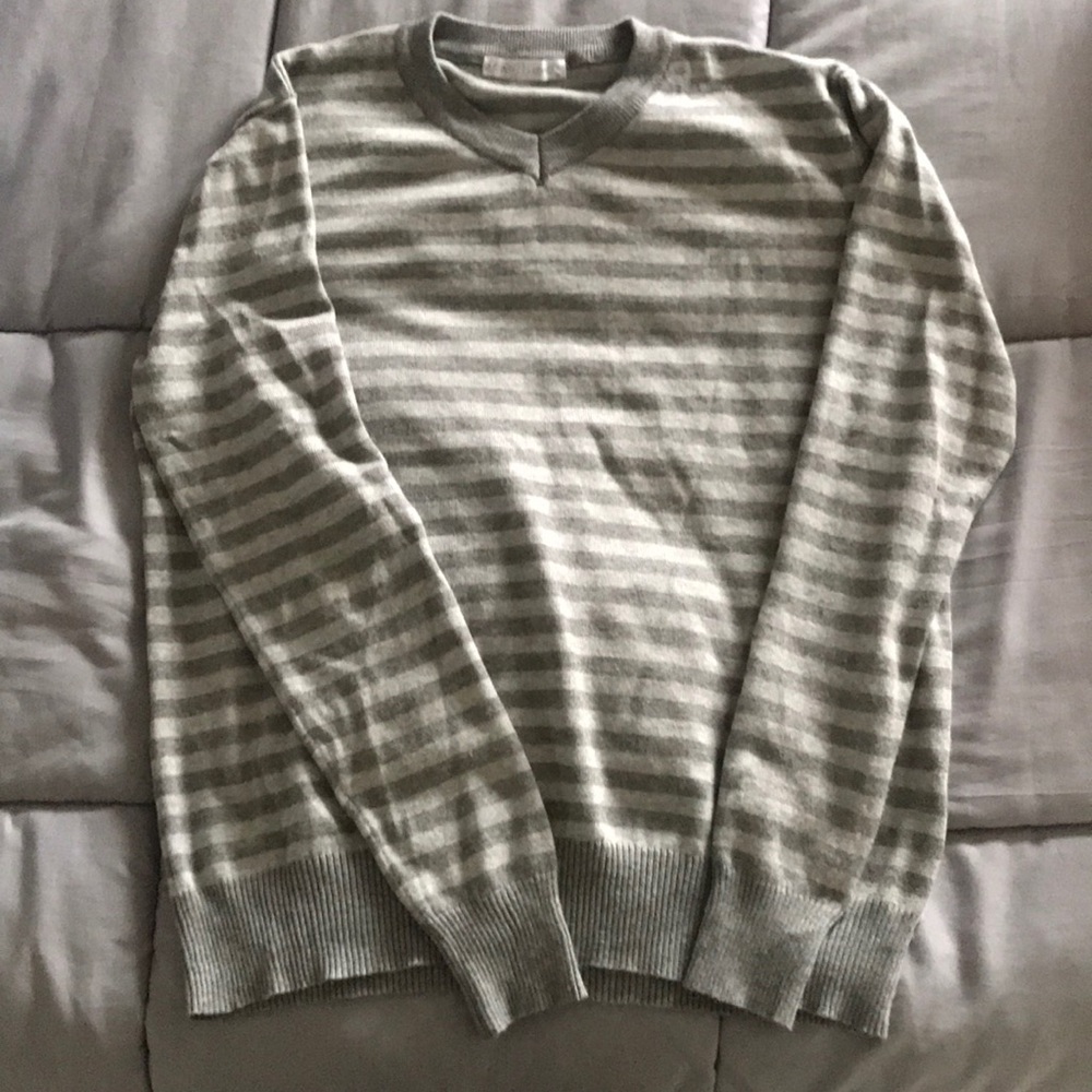 Jean Legacy V-Neck Sweater